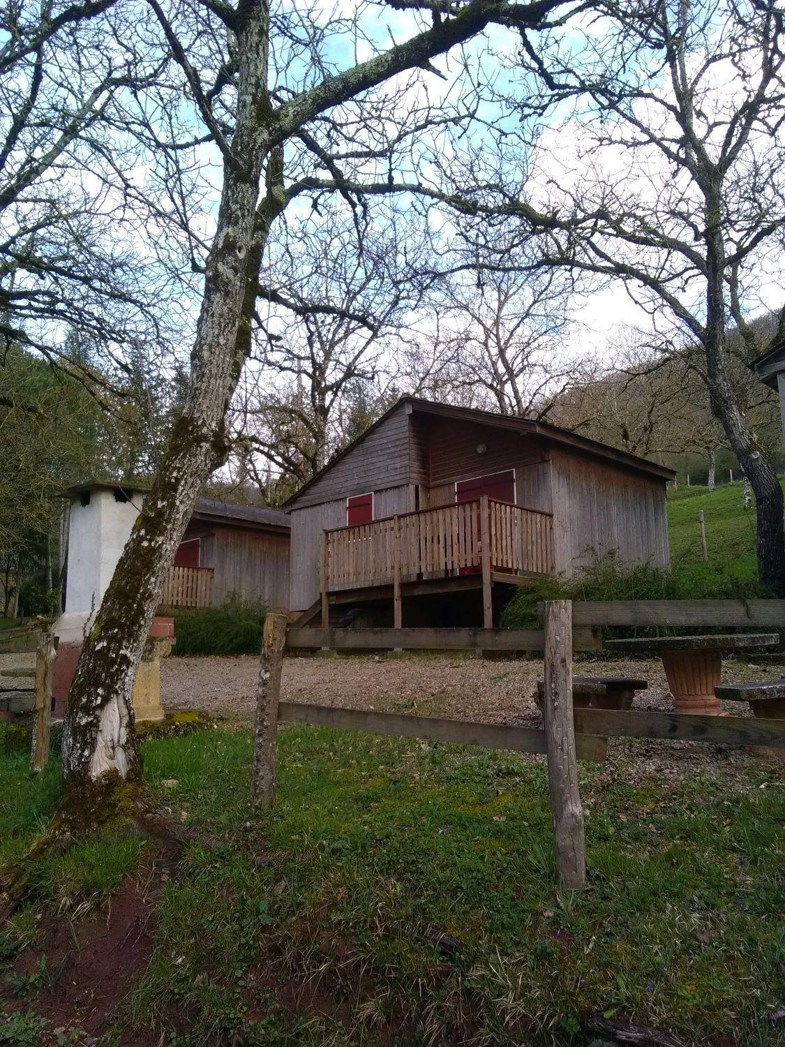 La Fregiere Chalets Clairvaux-d'Aveyron Экстерьер фото