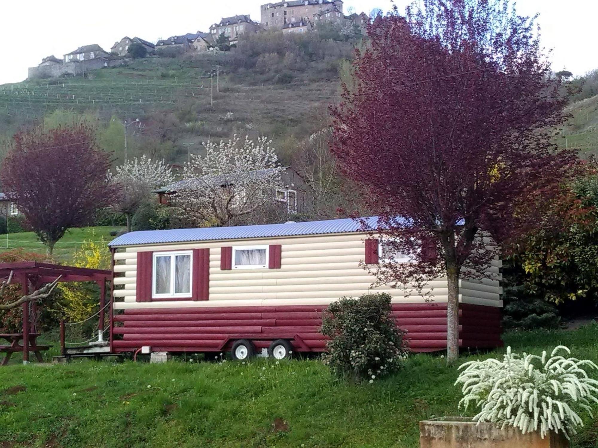 La Fregiere Chalets Clairvaux-d'Aveyron Экстерьер фото